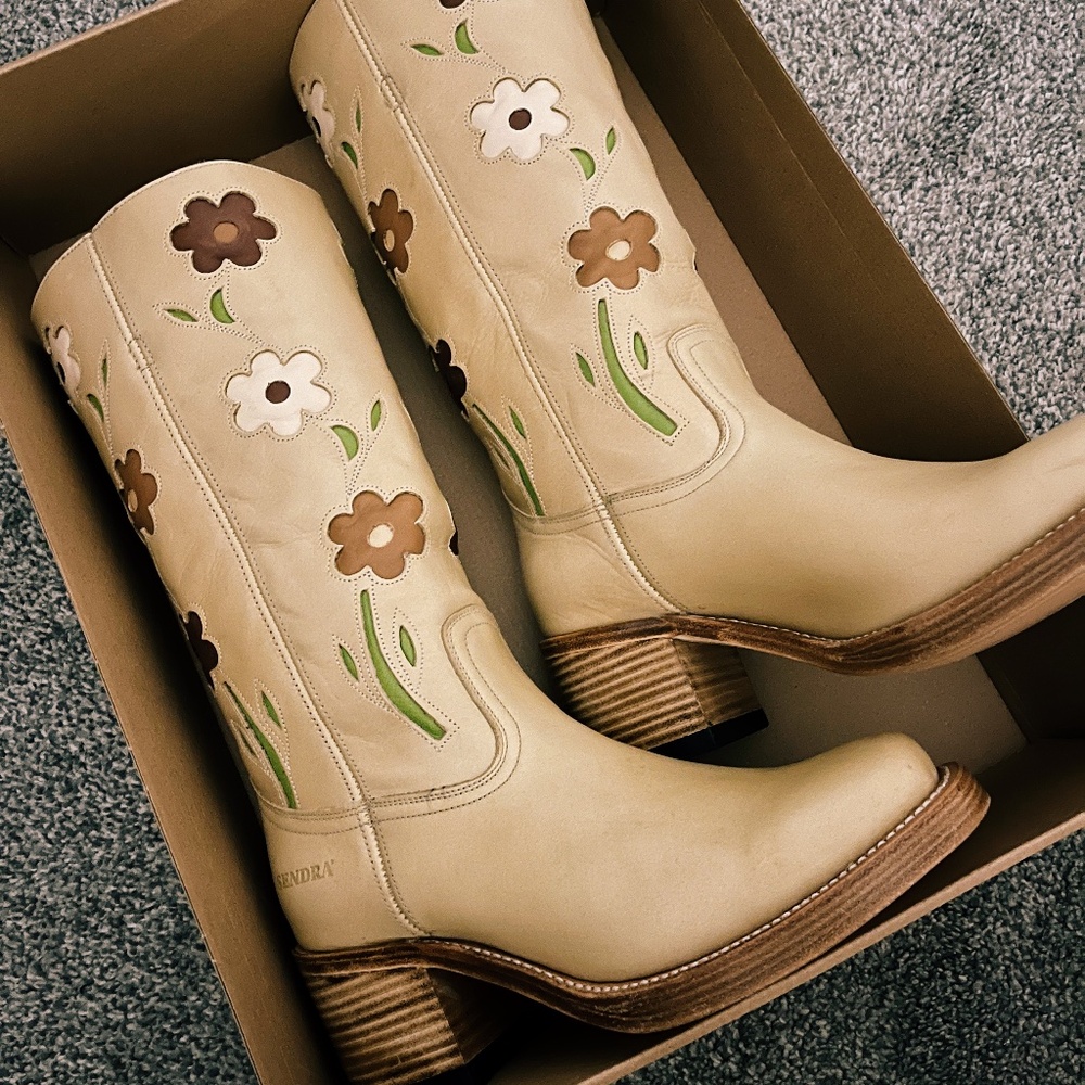 SENDRA DANDELIE Floral Camel Chunky Campus Platform Western Boots Size 6.5 EU 37